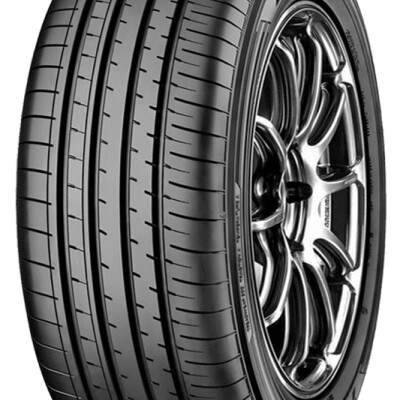 Yokohama BluEarth-XT AE61 215/55R18