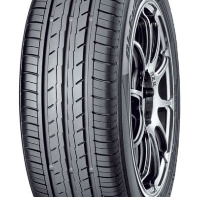 Yokohama BluEarth-Es ES32 215/60R16