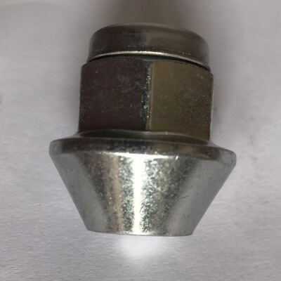 Kerékanya M12X1,5 19 Gyári Ford felnihez