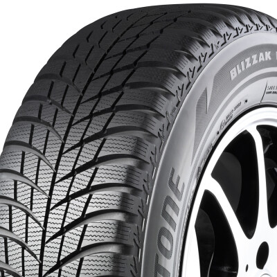 Bridgestone BLIZZAK LM001 EVO 205/55R16