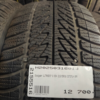 GOODYEAR ULTRAGRIP 8 215/55R16