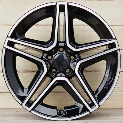 9,5x22 HP3067F 5x112 45 BP 66.6 Könnyűfém Kerékt.