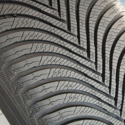 MICHELIN Alpin 5