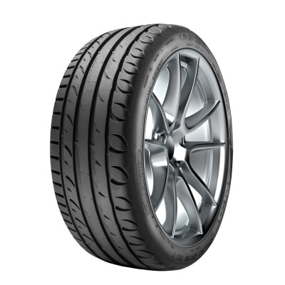 TAURUS ULTRA HIGH PERFORMANCE UHP 255/35R18